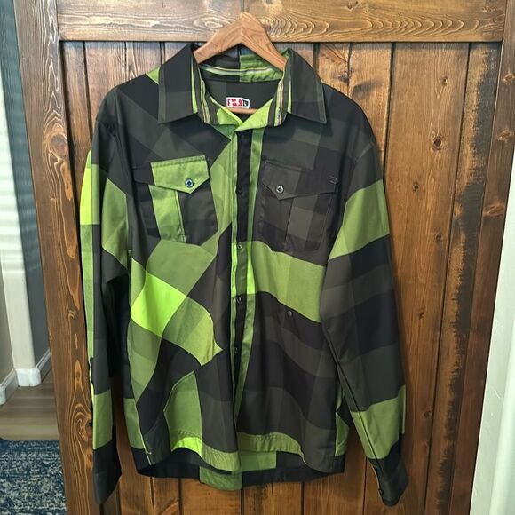 Under Armor Casual Geometric Flannel print Button Down, Size L - Picture 1 of 12